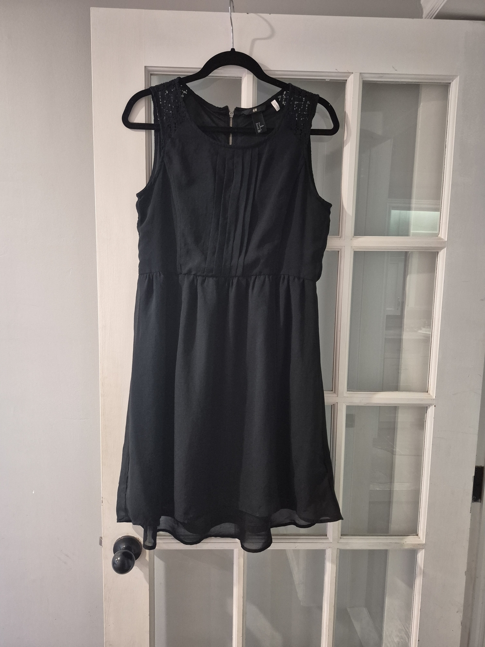 H&M Black Sleeveless Lace Yoke Party Dress